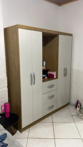 Guarda roupa