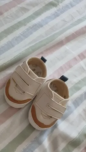 Vendo sapato masculino para bebê