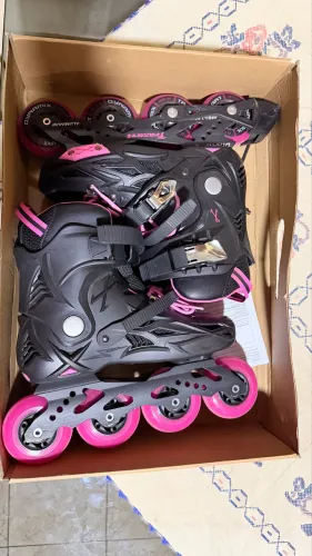 Patins feminino traxart 34-36 Dynamix 