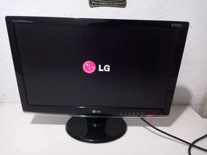 Monitor lg 23 polegadas entradas hdmi vga dvi usado!!!