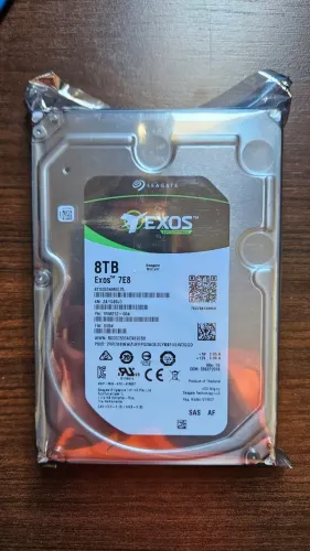 HD SAS 8 TB Seagate 7200 RPM - ST8000NM0075