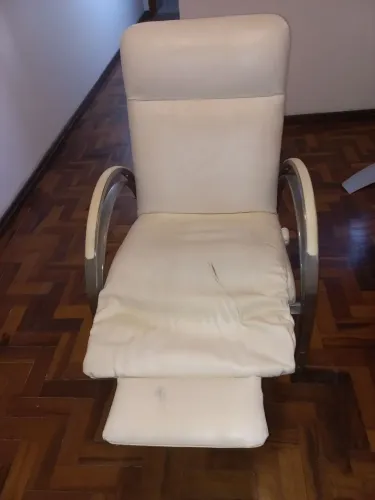 Poltrona reclinável