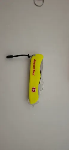 Canivete Victorinox Rescue Tool
