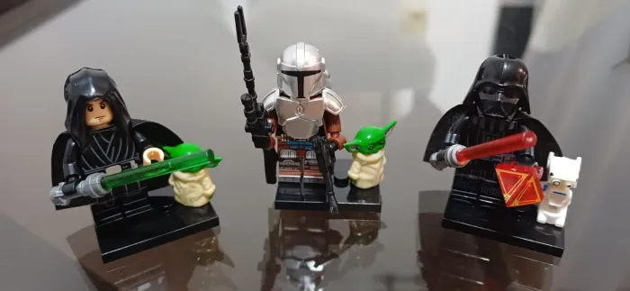 Lego Star Wars Luke Mandoloriano e Darth Vader