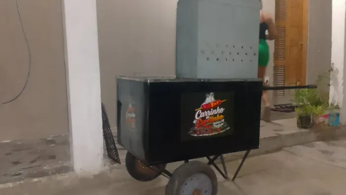 Carrinho de churrasco e lanche