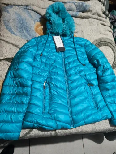 Vendo uma jaqueta pufit nova com etiqueta