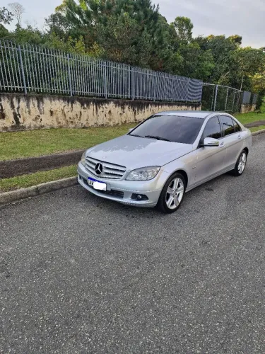 Mercedes-Benz C-180 CGI Classic 1.8 16V 156cv Aut. 2011
