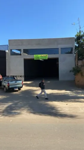 ? GALPÃO COMERCIAL EM LOCALIZAÇÃO ESTRATÉGICA EM SARZEDO!