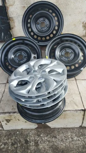 Jante - Roda De Ferro com Calota HB20 ARO 15