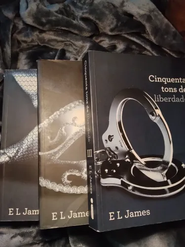 Kit Cinquenta tons de cinza