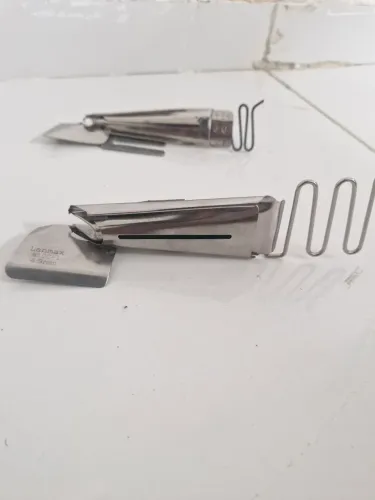 Aparelho de vies para máquina reta