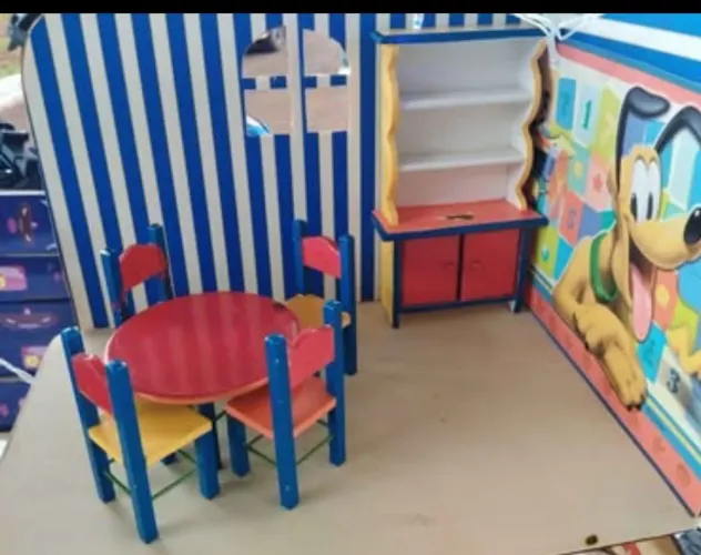 Lote com 24 miniaturas móveis