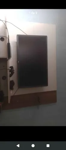 Pra vender televisão smart 32 polegadas da LG funcionando tudo valor 800 só venda sou de 