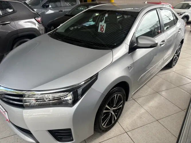 Toyota Corolla GLI 1.8 Flex 16V Aut. 2016