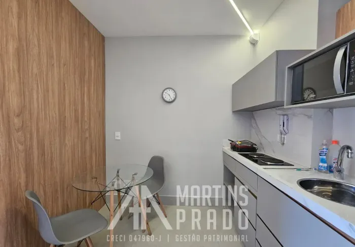 STUDIO MOBILIADO COM VAGA DE GARAGEM
