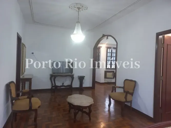 Ipanema  3 Quartos, Suíte, Salão, 2 Banheiros, Vista, Port. 24h, Elevador, Próx. ao Metrô