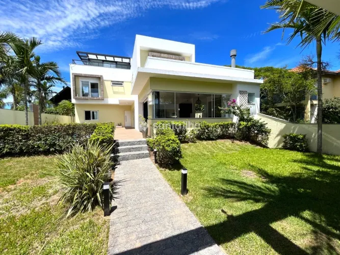 Casa em condomínio fechado, com 3 dormitórios para alugar, 450m² - Morro das Pedras - Flor