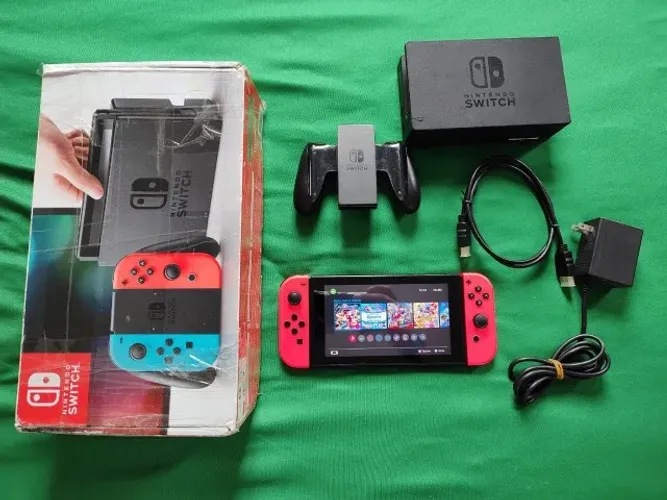 Nintendo switch desbloqueado 128gb cheio de games, faço envio