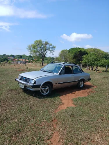 Chevrolet Chevette L / SL / Sl/e / DL / SE 1.6 1985