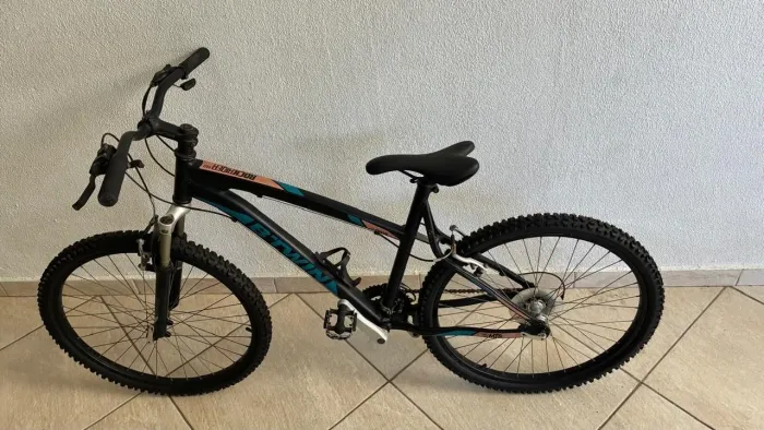 Bicicleta BTWIN Rockrider 340 Aro 26 | Quadro Alumínio | Excelente Estado