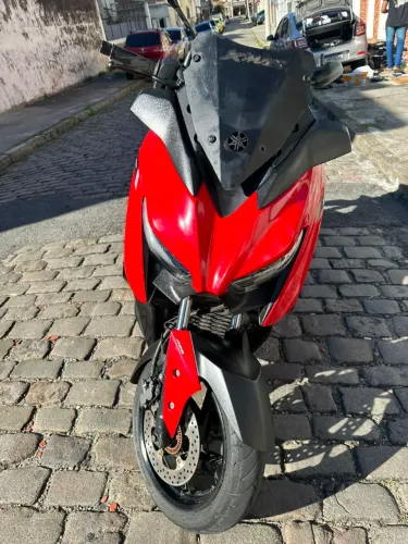 Yamaha X MAX 250 22/23 13 mil kms rodados apenas