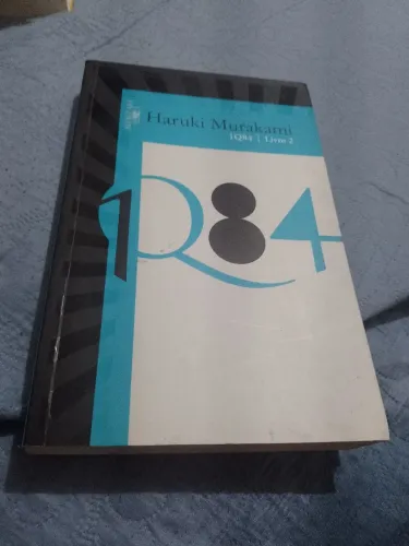 Livro 1Q84 volume 2 de Haruki Murakami