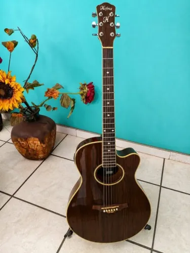 Violão Hofma , passo cartão até 18x
