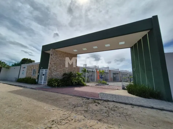Casa com 2 suítes no bairro Camurupim em Caucaia, CE