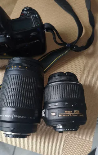 NICON D80