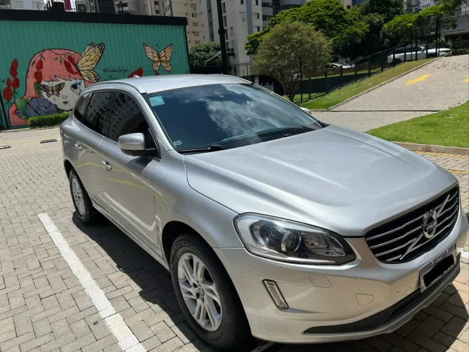 Volvo XC-60 XC 60 T-5 Dynamic 2.0 FWD Turbo Gasolina 4P AUT 2016
