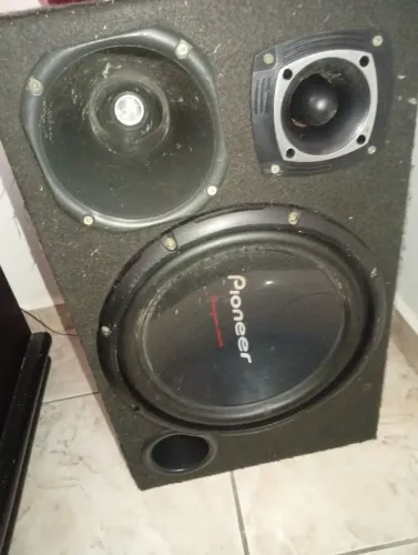 Caixa sub com alto falante da Pioneer de 12 polegadas 400rms
