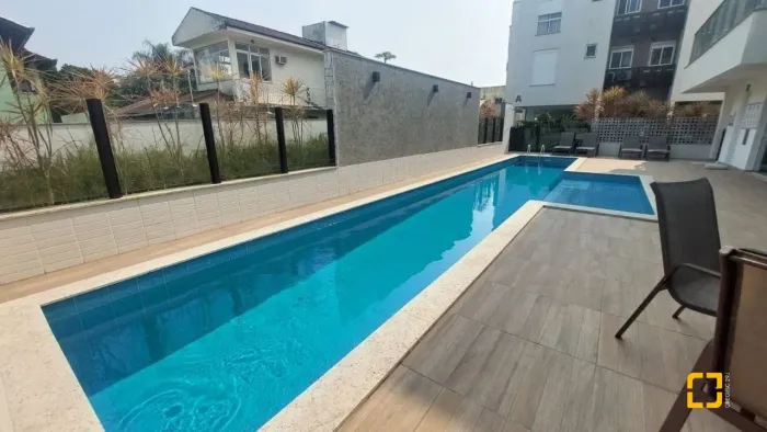 Apartamento em Campeche