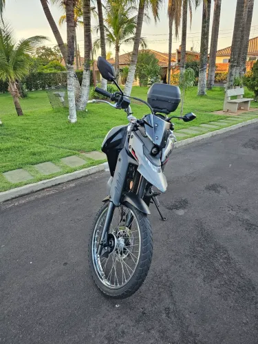 LANDER XTZ 250 2025 CONNECTED