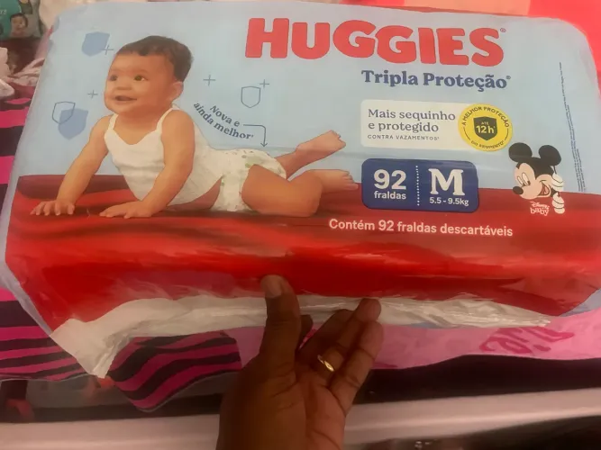 Fralda Huggies M