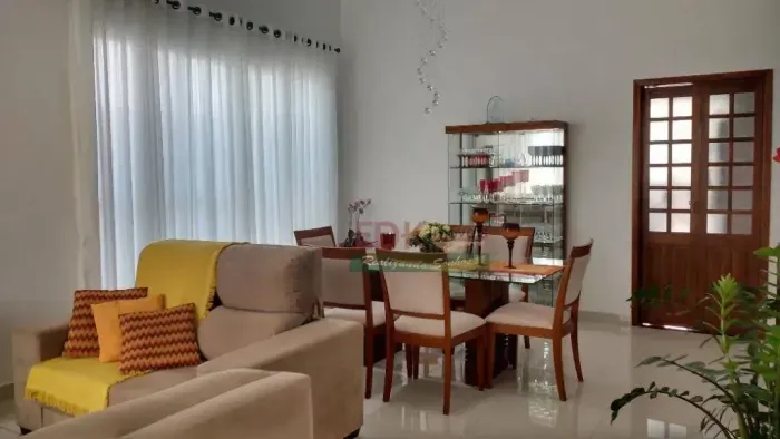 Casa com 2 dormitórios à venda, 170 m² por R$ 954.000,00 - Condomínio Verdes Vales - Tauba