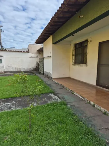 Casa no AREAL / IMBAUBAS, Ipatinga-MG. Área nobre, possibilidade de venda de 2 casas em 2 