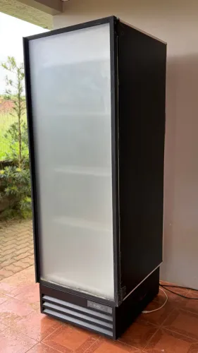 Geladeira Expositora Reubly ~500L Porta de Vidro 220V