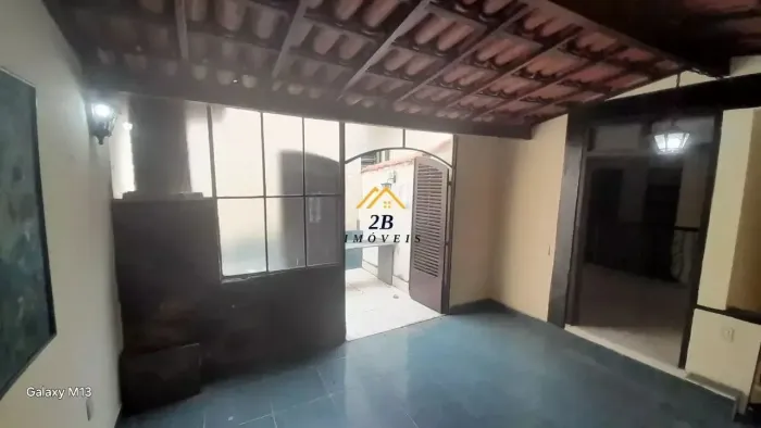 Vendo casa em condomínio fechado com 3 quartos, sendo 1 suíte em Vila Isabel, RJ