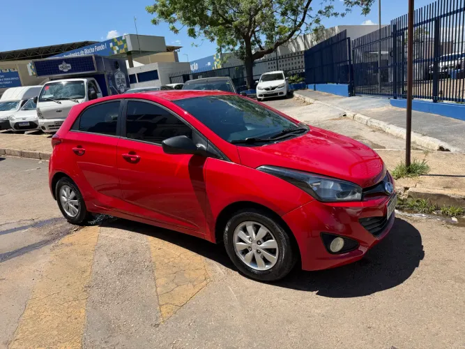 Hyundai HB20 Comf./c.plus/c.style 1.0 Flex 12V 2013