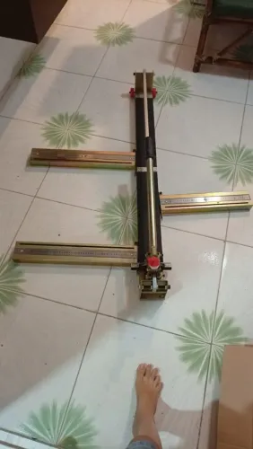 Riscadeira de porcelanato de rolamento 