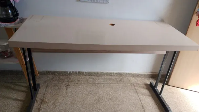Mesa de escritório/escrivaninha