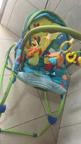 Cadeira de Balanço Infantil