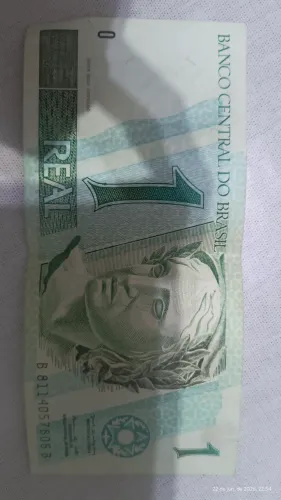 Cédula de R$1,00 por R$1.000,00