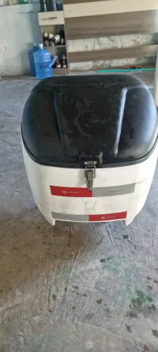 Bau com trilho fan e titan