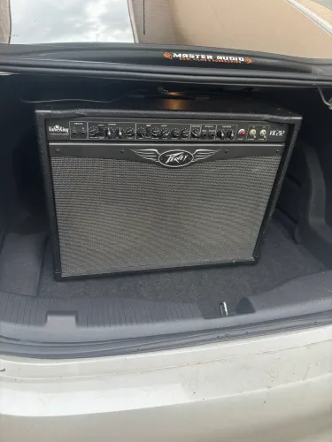 Peavey valveking 212