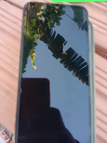 Vende-se esse A15 em perfeito estado apenas película tricando