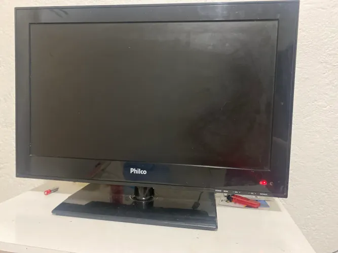 TV Philips 24 polegadas (não é smart)