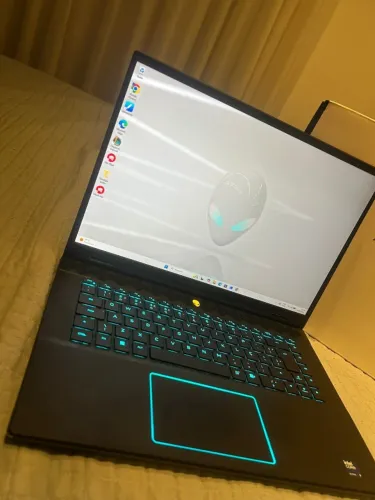 Alienware M16 R2 I9 RTX4070