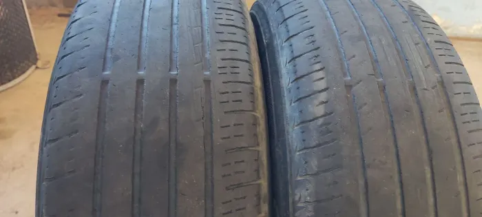 Pneu  215/65 r16 