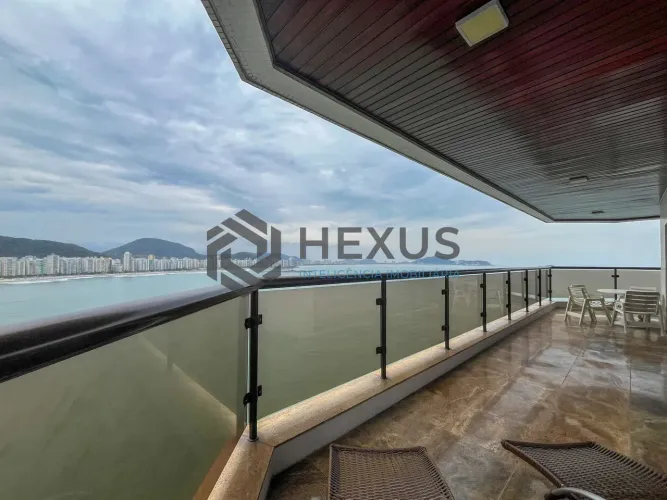 Apartamento frente mar com varanda gourmet, lazer e vista mar na Praia das Asturias, Guaru